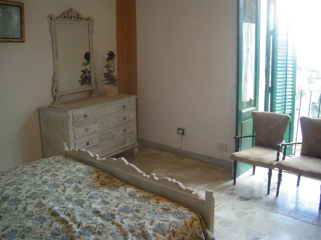 דירות Caronia Siciliana מראה חיצוני תמונה